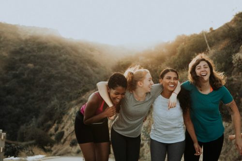 friends-hiking-through-hills-los-angeles